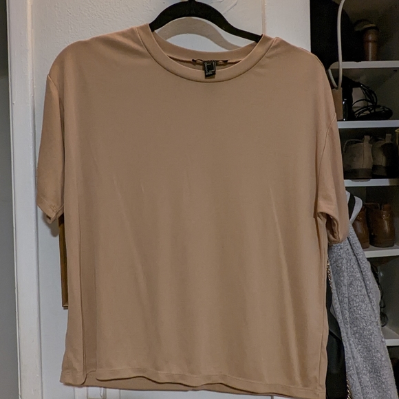 Forever 21 Tops - Forever 21 tee small